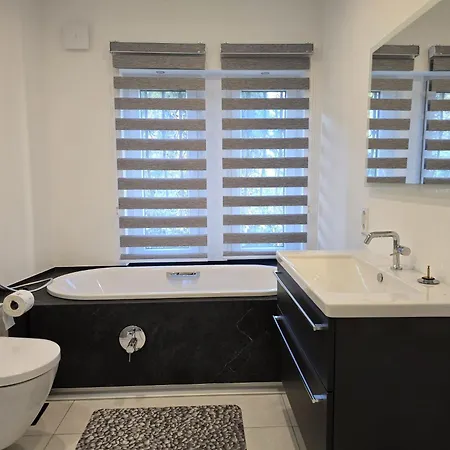Traumhafte In Ruhiger Lage Apartment